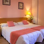 Ξενοδοχείο Helmantico Villares de la Reina