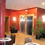 Helmántico Hotel Villares de la Reina