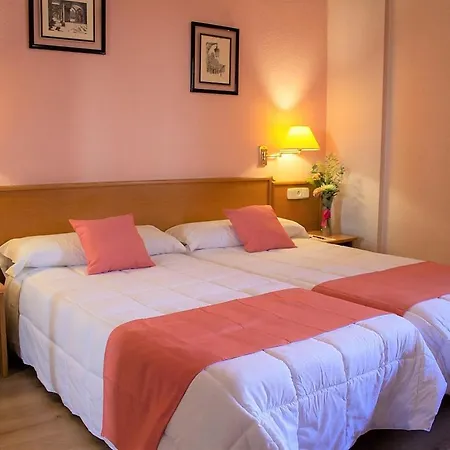 Hotel Helmantico Villares de la Reina