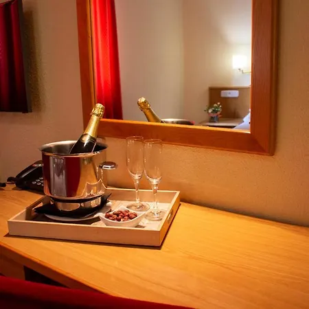 Helmantico Villares de la Reina