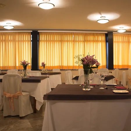 Hotel Helmántico 3*