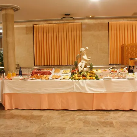 Hotell Helmantico 3*