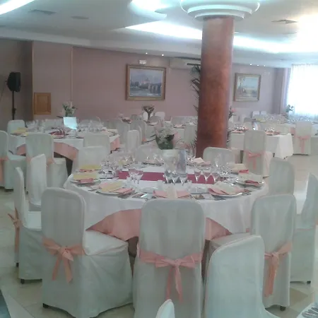 Helmantico 3* Villares de la Reina