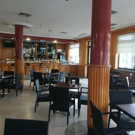 Ξενοδοχείο Helmantico Villares de la Reina