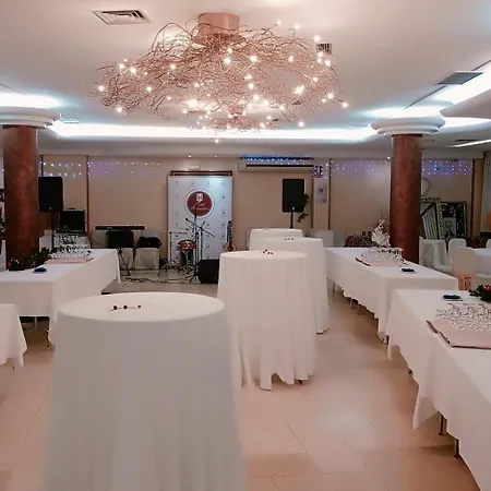 Helmantico 3* Villares de la Reina