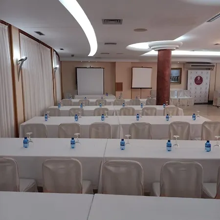 Hotel Helmantico 3*