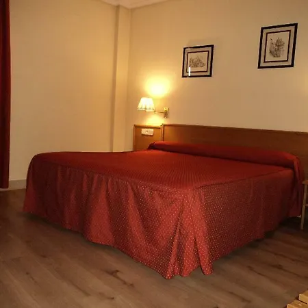 Hotel Helmantico Villares de la Reina