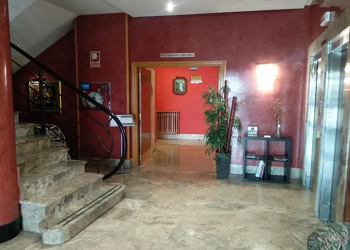 Hotel Helmantico Villares de la Reina