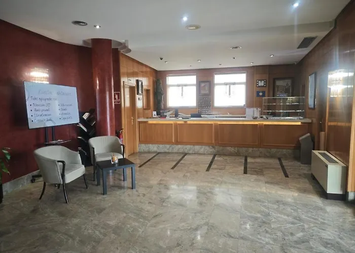 Helmantico Villares de la Reina