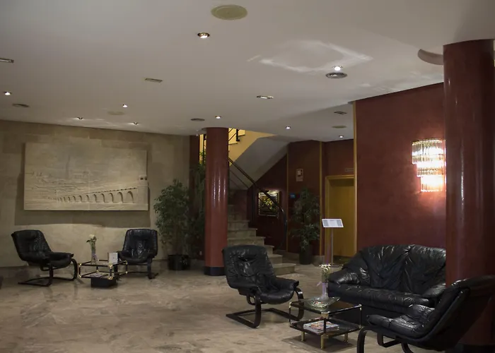 헬만티코 3* Villares de la Reina