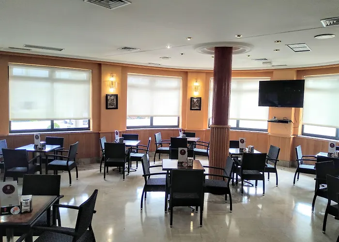 Hotel Helmantico 3*