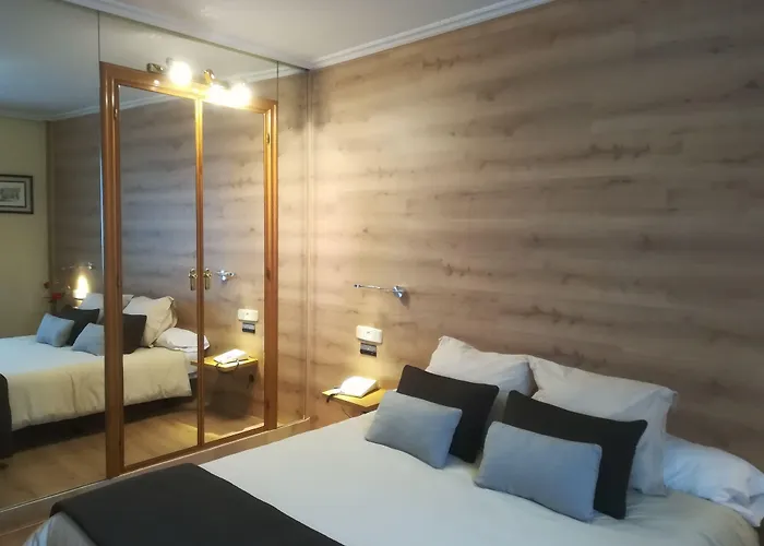 헬만티코 3* Villares de la Reina