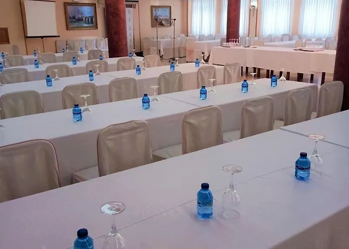 Helmantico Villares de la Reina